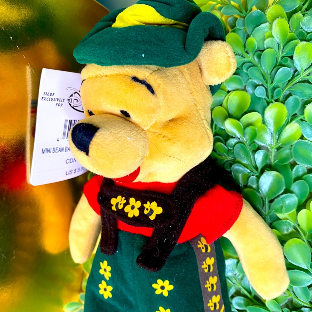 DISNEY STORE EXCLUSIVE NWT VTG 90’s OCTOBER FEST WINNIE THE POOH BEAN BAG PLUSH - Picture 7 of 13